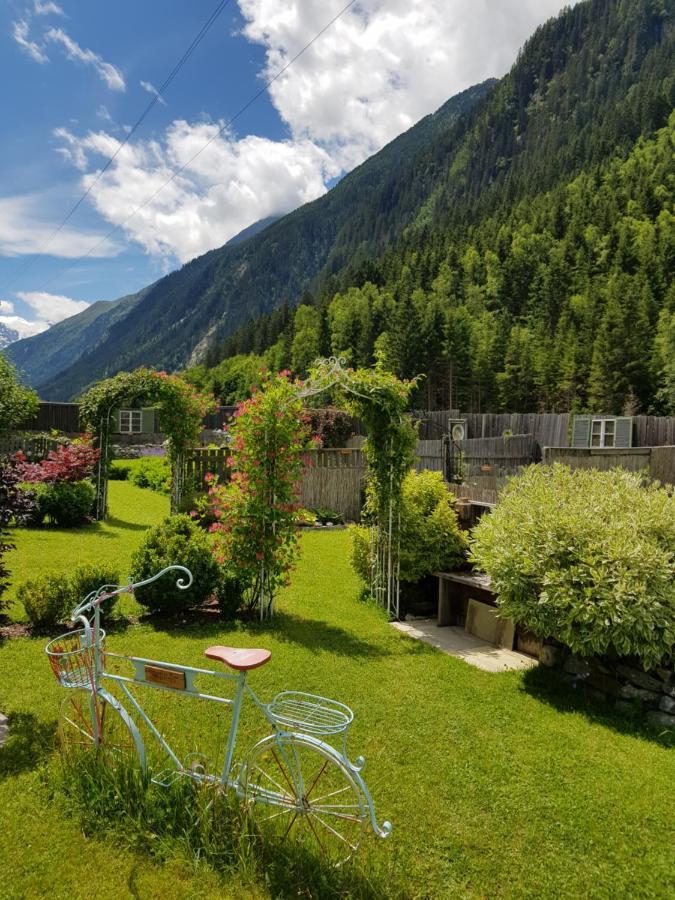 Apartments Schneiterhof - Der Frei-Raum Neustift im Stubaital Bagian luar foto