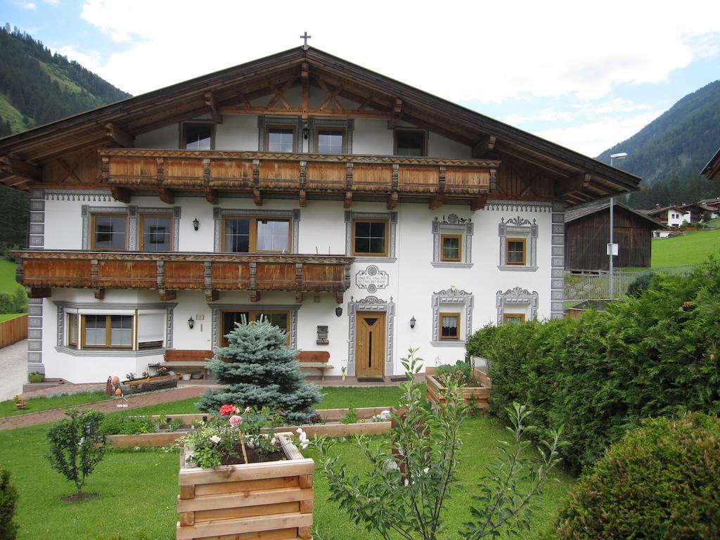 Apartments Schneiterhof - Der Frei-Raum Neustift im Stubaital Bagian luar foto